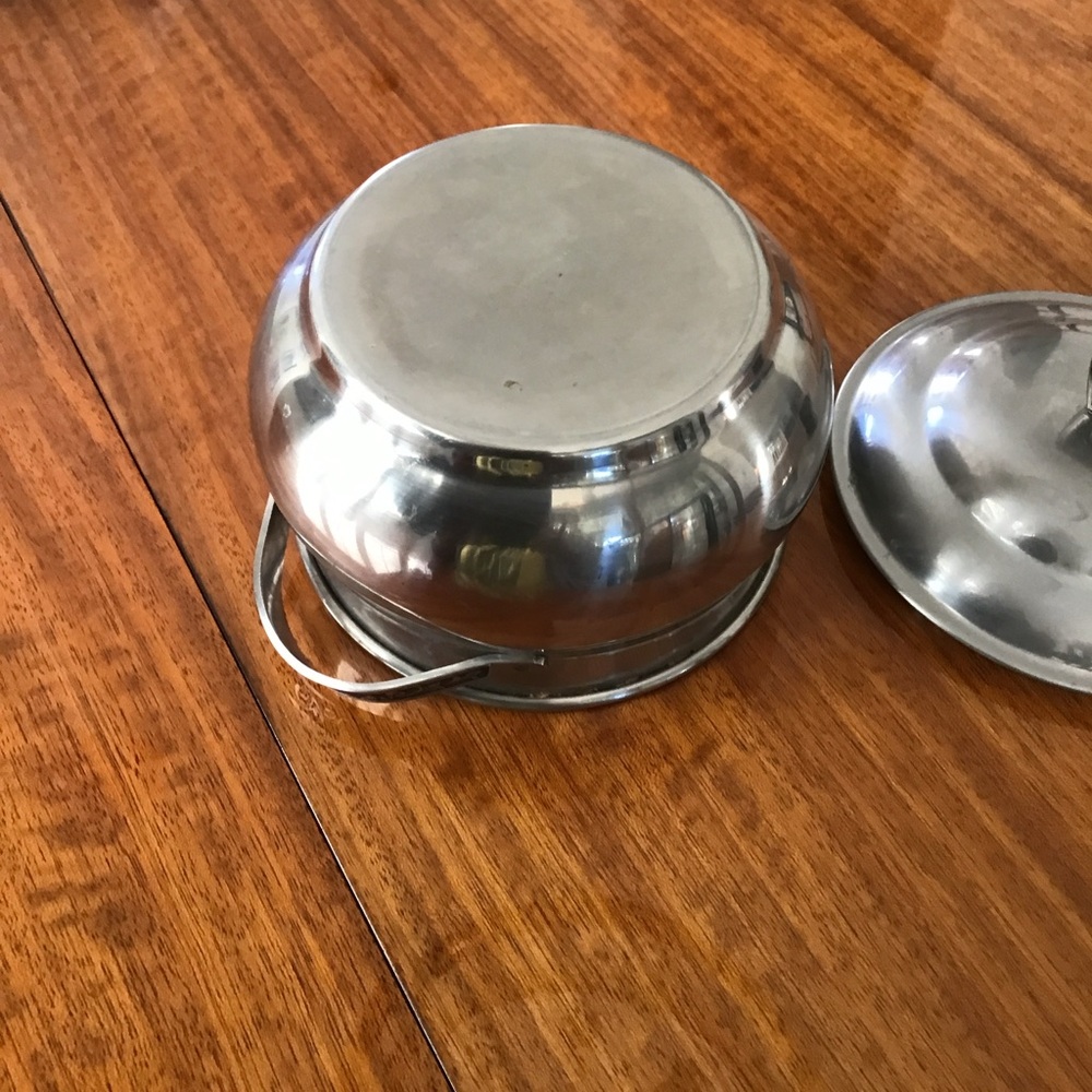 Stainless Steel Pot with Lid - Picture 6 of 7